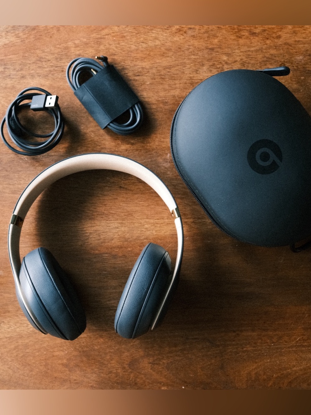 Beats by Dre Studio3 Wireless Over-Ear Headphones in shadow grey